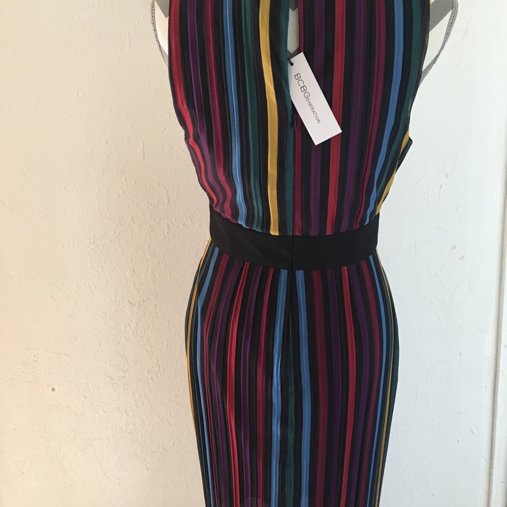 BCBG SRIPED MAXI DRESS - Picture 6 of 7